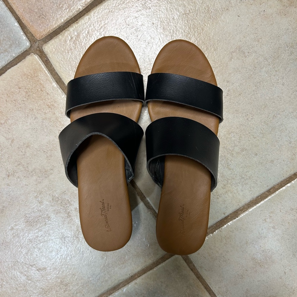 Size 8 wedge sandals